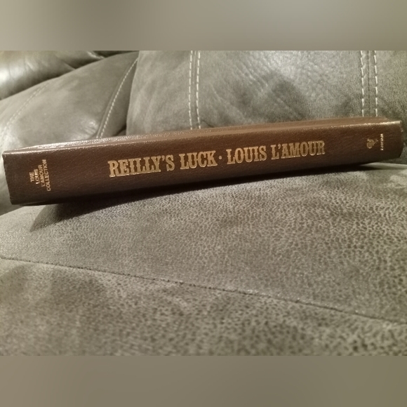1981 Vintage Faux Leather Hardcover Reilly's Luck By Louis L'Amour - Picture 4 of 7